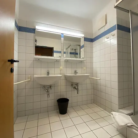 Twenty Seven 住宿加早餐酒店 3*