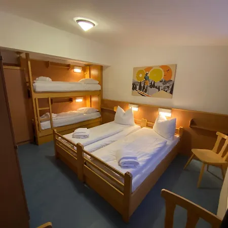 Twenty Seven 住宿加早餐酒店